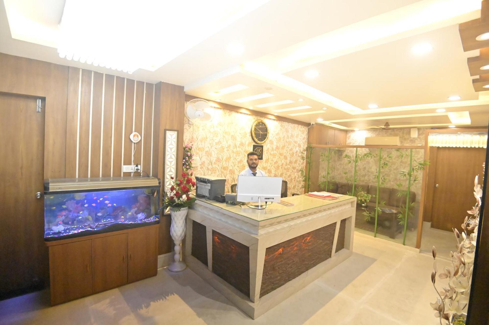 Hotel Jk Palace Allāhābād Junction Dış mekan fotoğraf