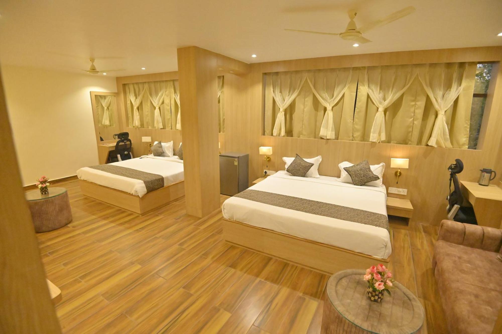 Hotel Jk Palace Allāhābād Junction Dış mekan fotoğraf